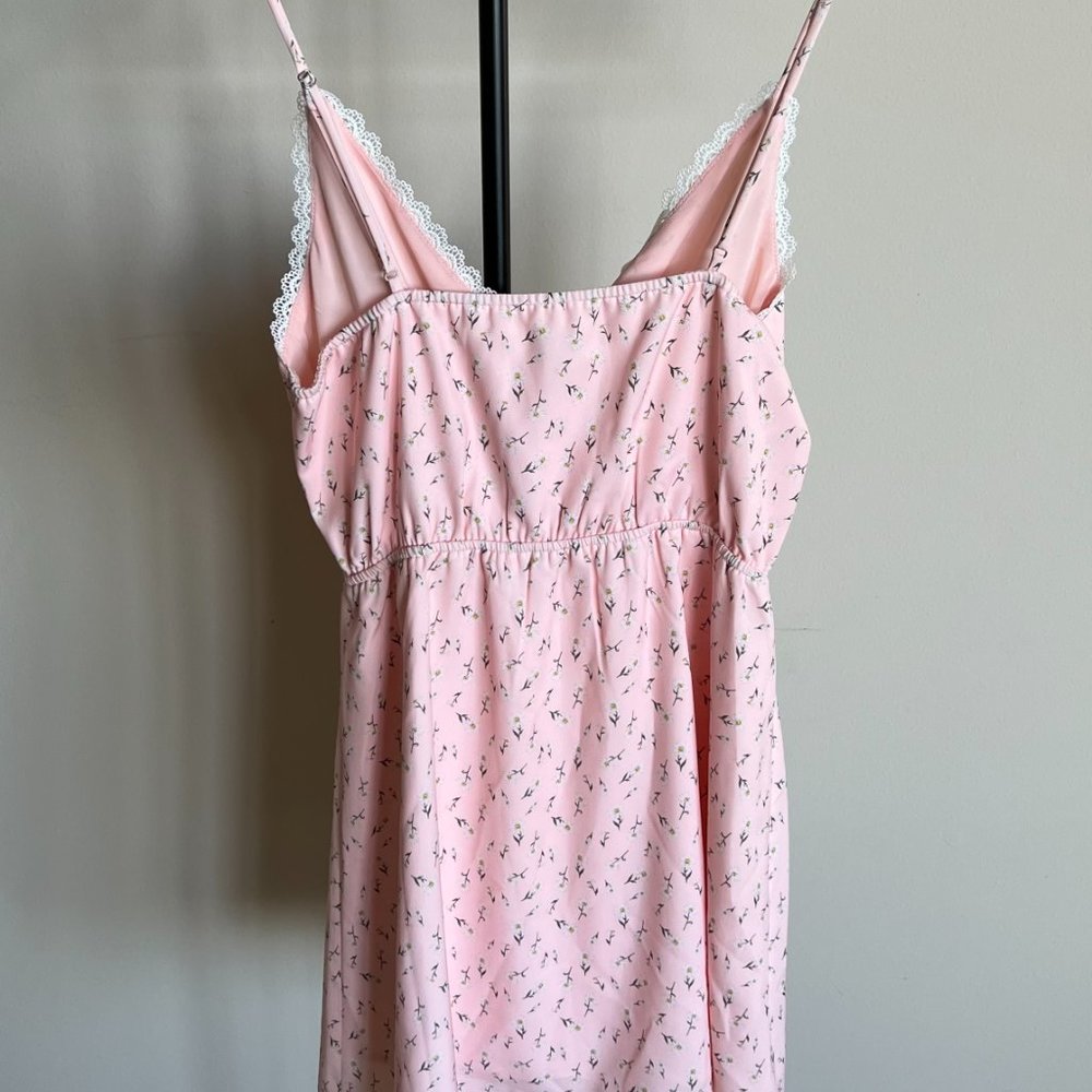 Chelsea Dress - Picture 4 of 5